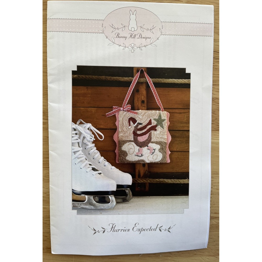 Bunny Hill Designs, Flurries Expected, Punchneedle Embroidery Pocket, 6 1/2" * 6